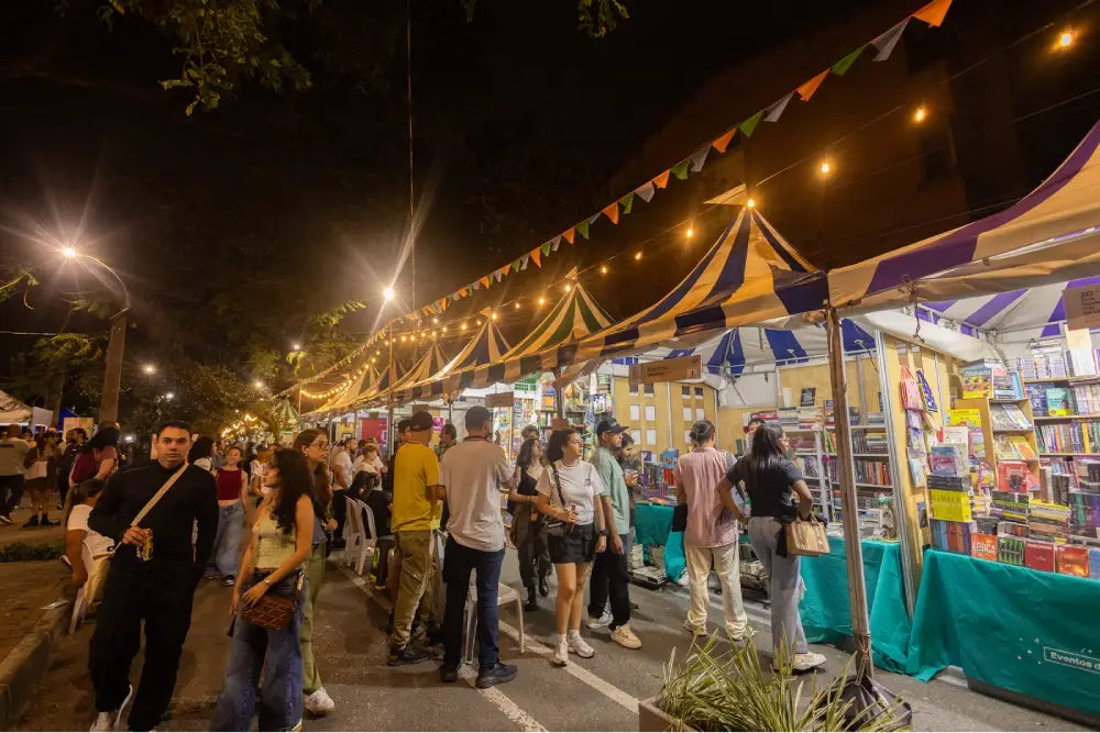 Noche en Días del Libro 2026
