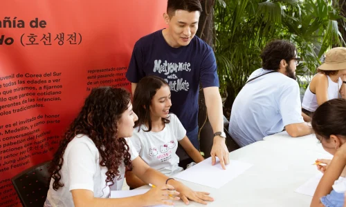 Taller con Jung Jihno en el Festival del Libro Infantil 2026 (4)